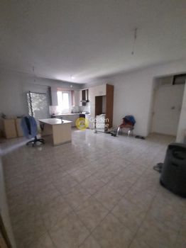 Building 1.340sqm for sale-Patra » Ities