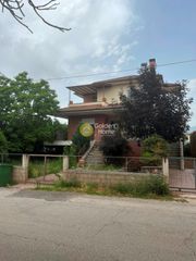 Μεζονέτα 382 τ.μ. για πώληση