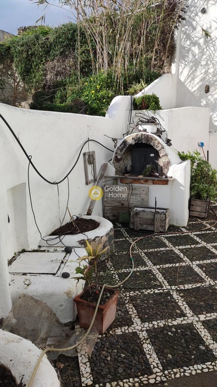 Μονοκατοικία 80 τ.μ. προς πώληση, Θήρα