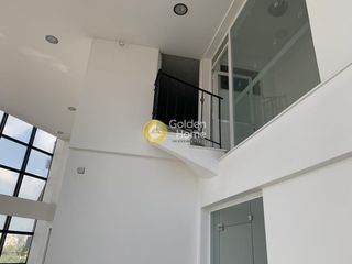 Επιχειρηματικό κτίριο 560 τ.μ. για πώληση