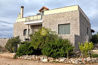 Μονοκατοικία 180 τ.μ. για πώληση