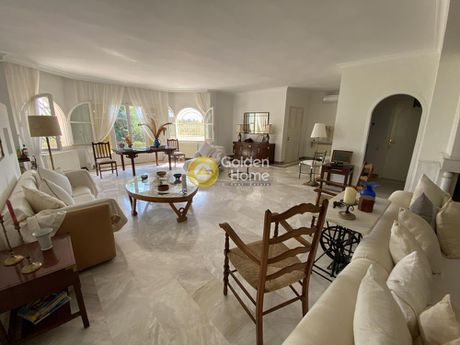 Detached home 292 sqm for sale