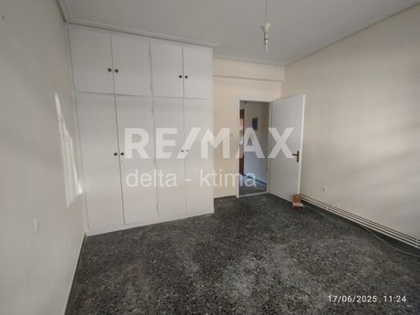 Studio 30sqm for rent-Larisa » Center