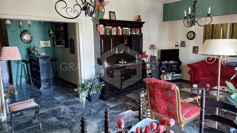 Apartment 99 sqm for rent, Athens - North, Marousi