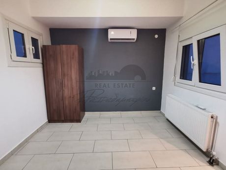 Studio 27sqm for rent-Volos » Center