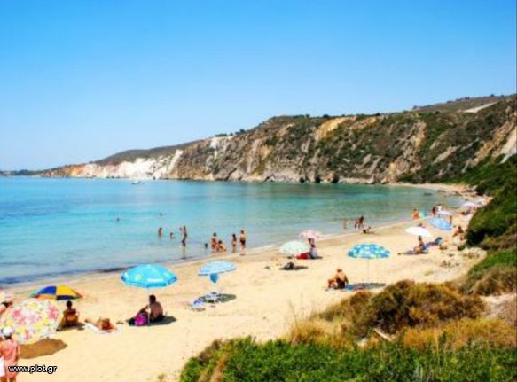 Land plot 30.000 sqm for sale, Kefallinia Prefecture, Kefalonia