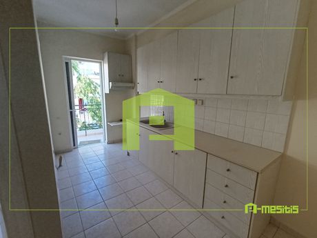 Studio 24sqm for rent-Patra » Kotroni