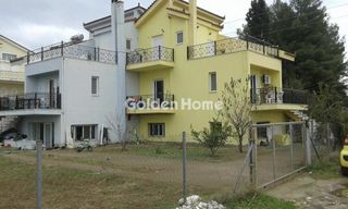 Συγκρότημα διαμερισμάτων 290 τ.μ. για πώληση