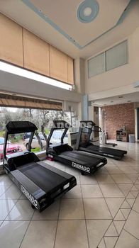 Business bulding 890sqm for rent-Iraklio » Ipirotika