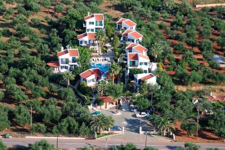 Hotel 928sqm for sale-Epia