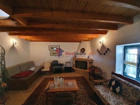 Maisonette 120sqm for sale-Kalavrita