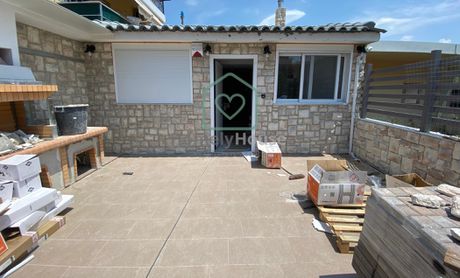 Detached home 43sqm for sale-Agioi Theodoroi » Center