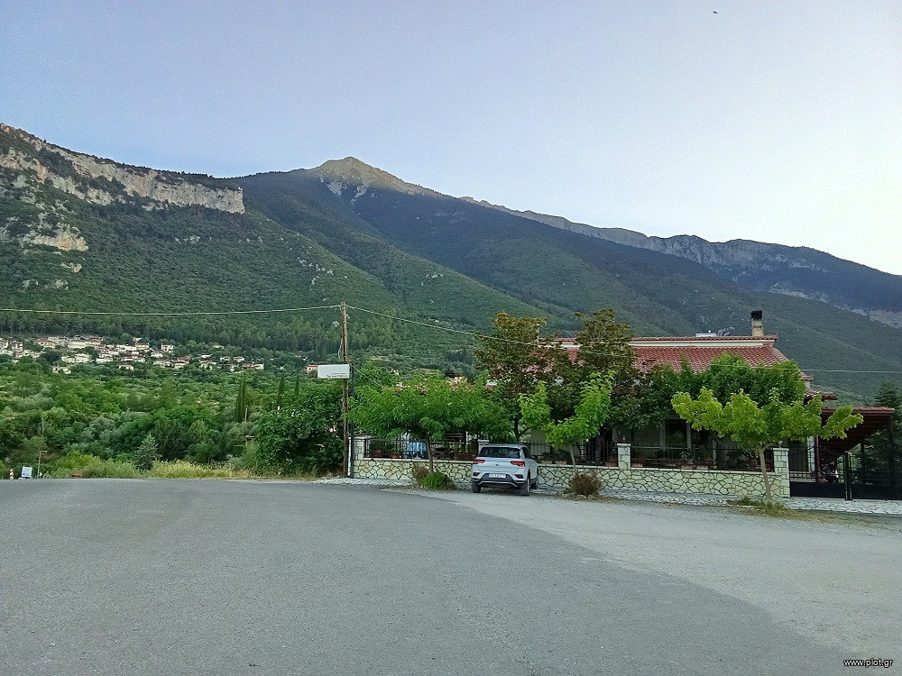 Οικόπεδο 610 τ.μ. πρός πώληση, Φθιώτιδας, Τιθορέα