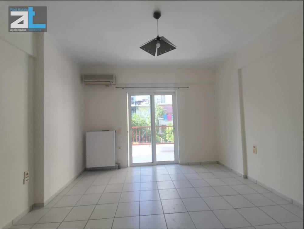 Studio 33 sqm for rent, Achaia, Patra