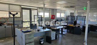Επιχειρηματικό κτίριο 1.104 τ.μ. για ενοικίαση