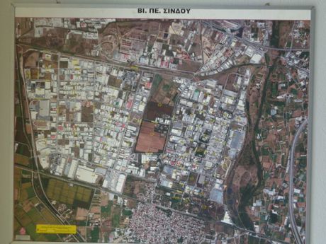 Βιομηχανικός χώρος 8.970τ.μ. για πώληση-Εχέδωρος » Σίνδος