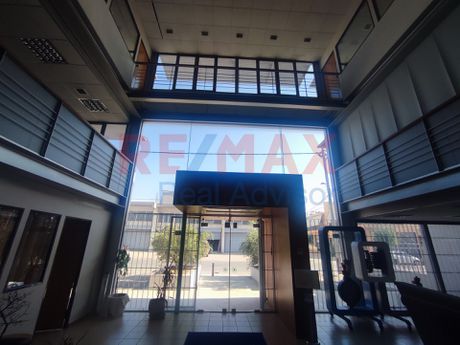 Επιχειρηματικό κτίριο 1.092τ.μ. για πώληση-Αχαρνές