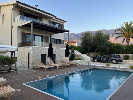 Villa 174sqm for sale-Kefalonia » Leivatho