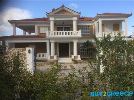 Μεζονέτα 550 τ.μ. για πώληση