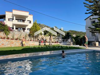 Συγκρότημα διαμερισμάτων 367 τ.μ. για πώληση