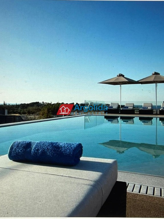 Μονοκατοικία 250 τ.μ. προς πώληση, Πετροθάλασσα