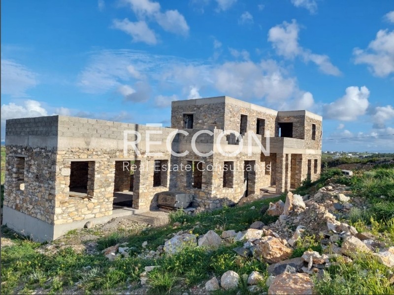 Κτίριο 350 τ.μ. προς πώληση, Πρόδρομος Πάρου