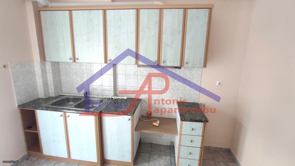 Studio / γκαρσονιέρα 30 τ.μ. προς ενοικίαση, Λιμνοπούλα