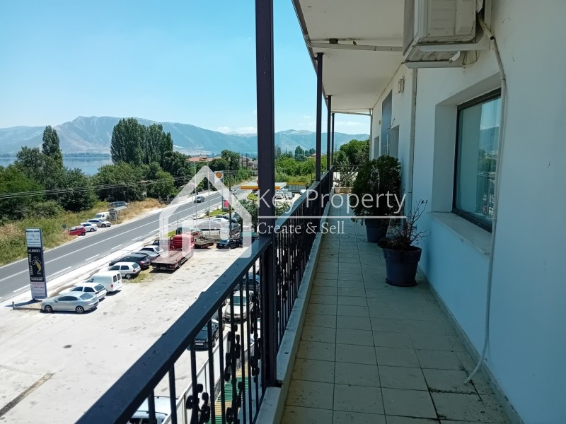 Επιχειρηματικό κτίριο 3.200 τ.μ. πρός πώληση, Ν. Καστοριάς, Μακέδνα