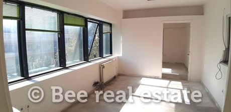 Office 121sqm for rent-Kalamaria » Derkon