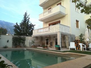 Μονοκατοικία 230 τ.μ. για πώληση