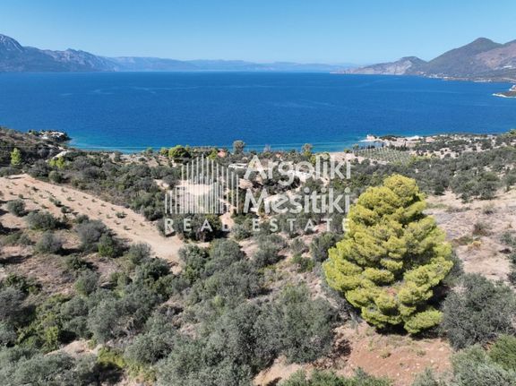 Parcel 5.800 sqm for sale, Argosaronikos Islands, Trizina