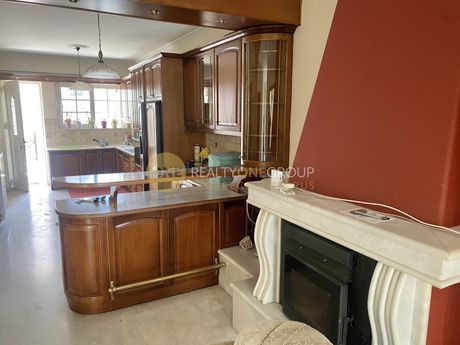 Apartment 122sqm for sale-Chalandri » Center