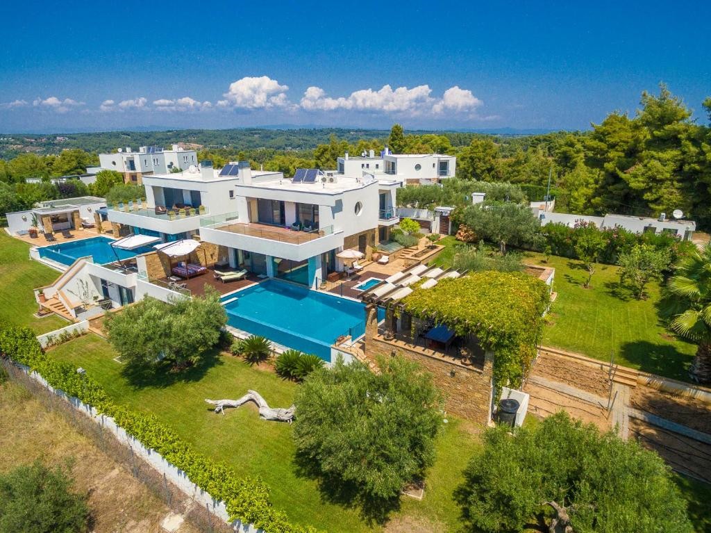 Βίλλα 450 τ.μ. πρός πώληση, Χαλκιδική, Κασσάνδρα