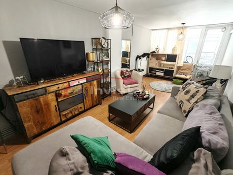 Apartment 60sqm for sale-Center