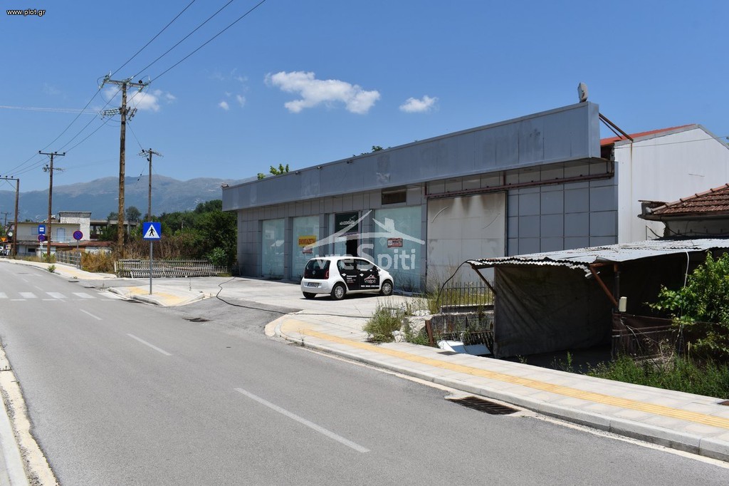 Κατάστημα 230 τ.μ. προς ενοικίαση, Κέντρο Ιωαννίνων