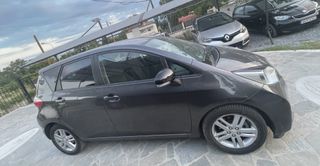 Toyota Verso-S 2014-thumb-7