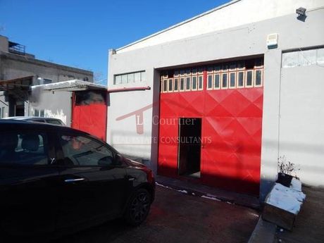 Επιχειρηματικό κτίριο 250 τ.μ. για πώληση