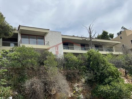 Μονοκατοικία 660τ.μ. για πώληση-Κηφισιά » Πολιτεία