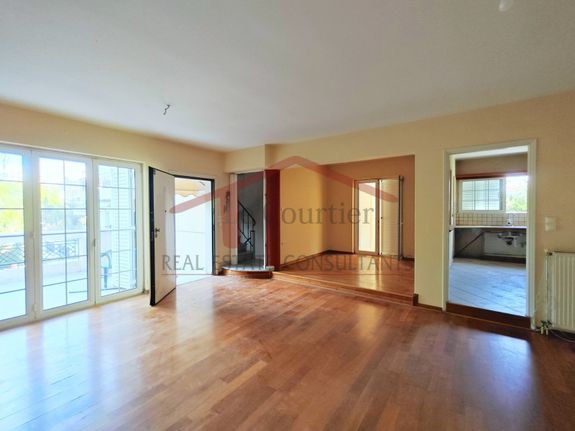 Maisonette 238 sqm for sale, Athens - North, Nea Erithraia
