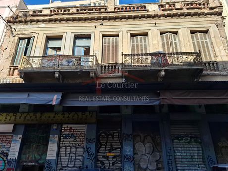 Επιχειρηματικό κτίριο 392τ.μ. για πώληση-Κέντρο » Πλατεία κουμουνδούρου
