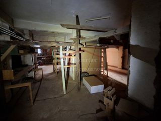 Αποθήκη 190 τ.μ. προς πώληση, Κέντρο Πειραιά-thumb-3
