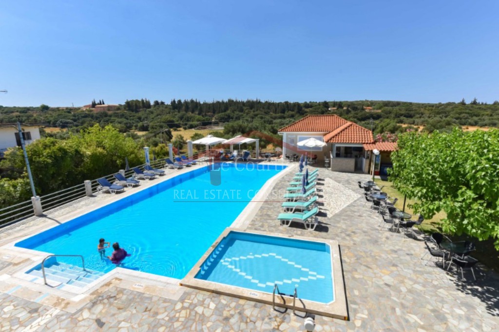 Hotel 950 sqm for sale, Kefallinia Prefecture, Kefalonia