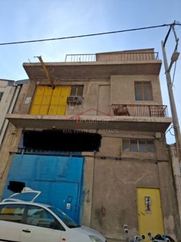 Επιχειρηματικό κτίριο 222τ.μ. για πώληση-Λιμάνι