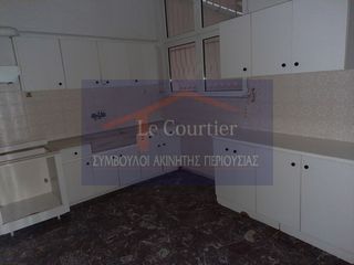 Διαμέρισμα 130 τ.μ. για πώληση, Πειραιάς, Πασαλιμάνι-thumb-11