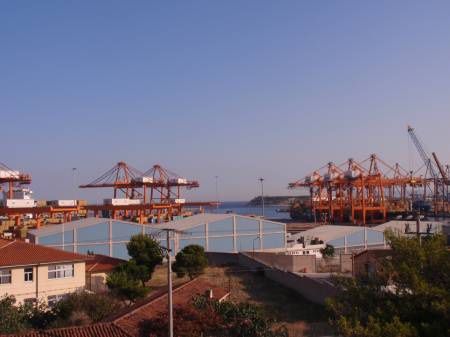 Business bulding 400 sqm for sale, Piraeus Suburbs, Perama