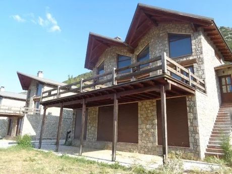 Maisonette 173sqm for sale-Arachova » Zemeno