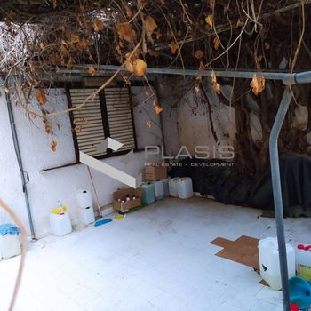 Οικόπεδο 142τ.μ. για πώληση-Ταμπούρια