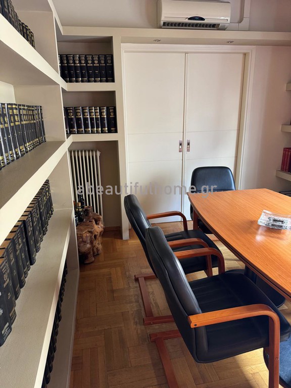 Γραφείο 139 τ.μ. προς πώληση, Γηροκομείο Αθήνας