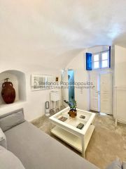 Συγκρότημα διαμερισμάτων 70 τ.μ. για ενοικίαση, Κυκλάδες, Σαντορίνη-thumb-7