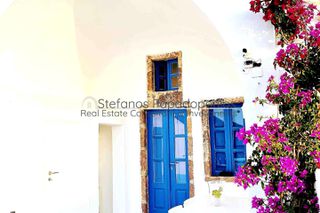 Συγκρότημα διαμερισμάτων 70 τ.μ. για ενοικίαση, Κυκλάδες, Σαντορίνη-thumb-14